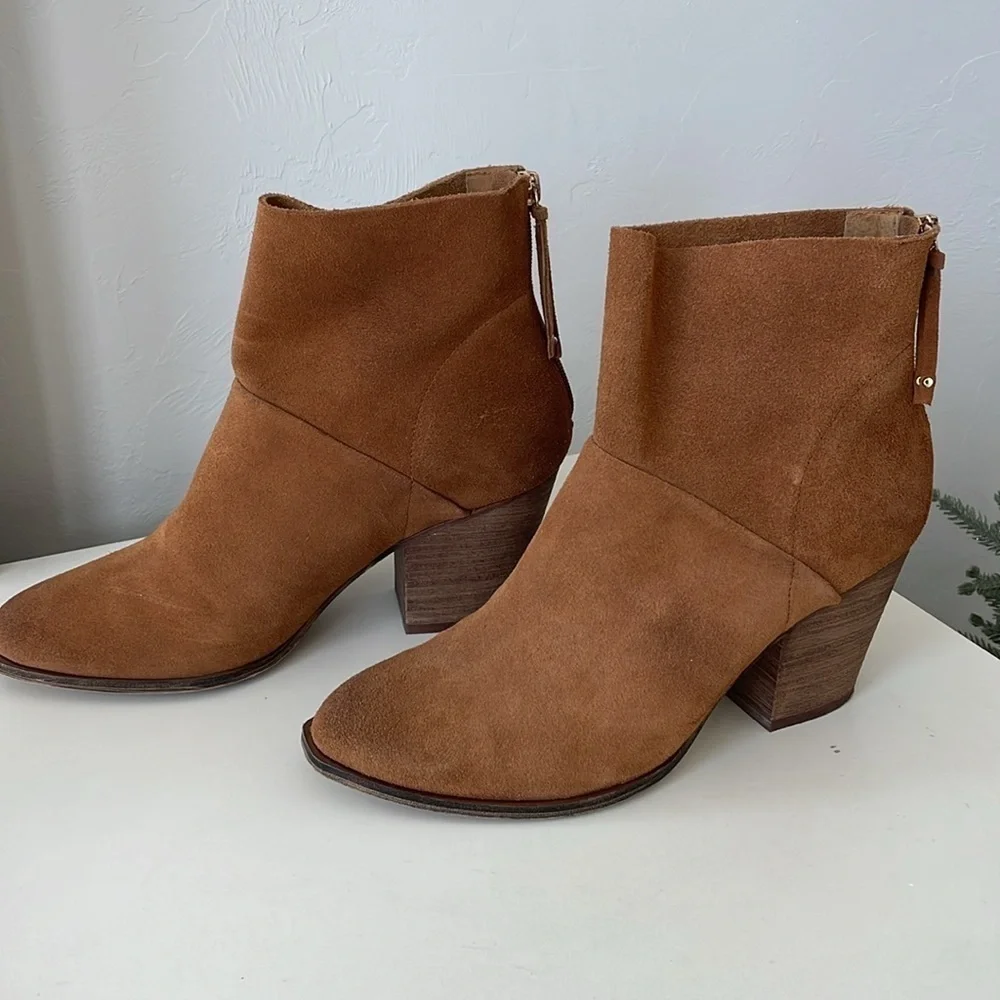 Chinese Laundry Camel Brown Suede Ankle Booties - Picture 2 of 6